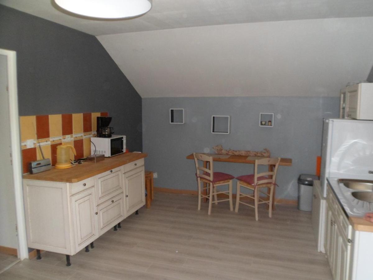 L'Etape De St Hilaire La Gravelle Bed and Breakfast Saint-Hilaire-la-Gravelle Exteriör bild